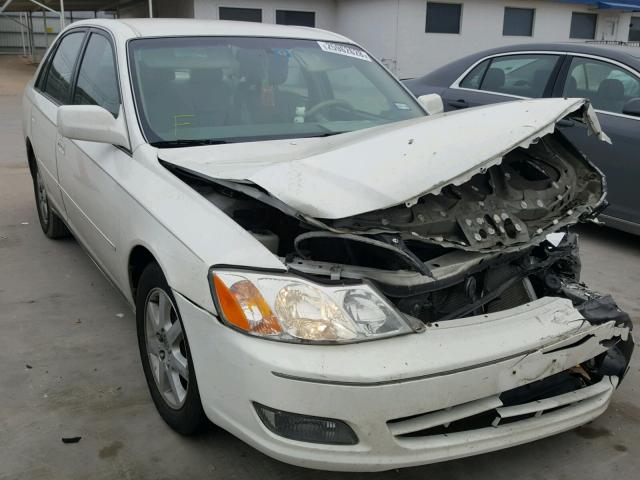 4T1BF28B52U220301 - 2002 TOYOTA AVALON XL WHITE photo 1