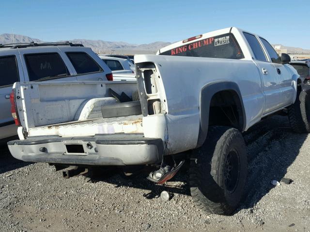 1GCHC23295F917509 - 2005 CHEVROLET SILVERADO WHITE photo 4