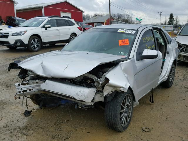 1FAHP3GN2AW134644 - 2010 FORD FOCUS SES SILVER photo 2
