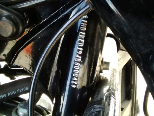 1HD1KED19JB600048 - 2018 HARLEY-DAVIDSON FLHTK ULTR BLACK photo 10