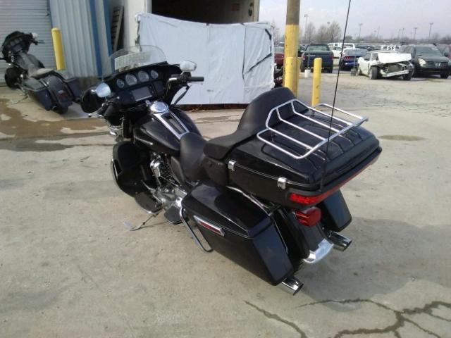 1HD1KED19JB600048 - 2018 HARLEY-DAVIDSON FLHTK ULTR BLACK photo 4