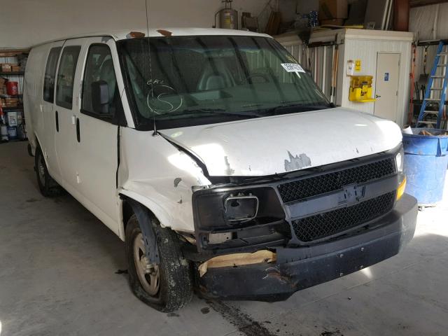 1GCFG15X561151145 - 2006 CHEVROLET EXPRESS G1 WHITE photo 1