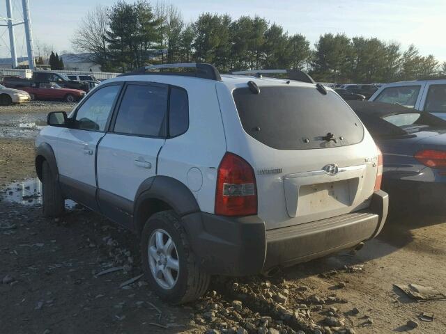 KM8JN72D75U041137 - 2005 HYUNDAI TUCSON GLS WHITE photo 3