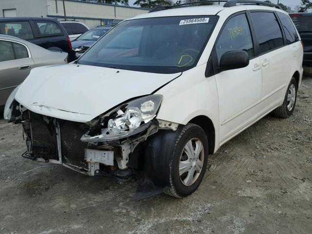 5TDZA23C76S460185 - 2006 TOYOTA SIENNA CE WHITE photo 9