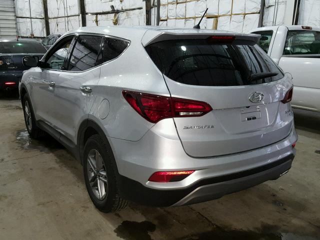 5XYZTDLB7JG553730 - 2018 HYUNDAI SANTA FE S SILVER photo 3