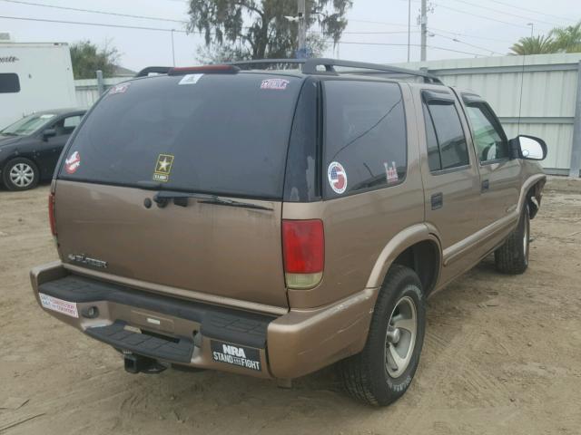 1GNCS13X04K116015 - 2004 CHEVROLET BLAZER BEIGE photo 4