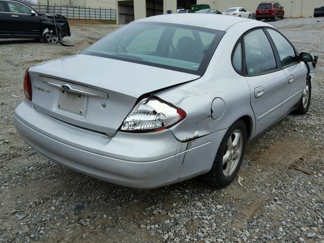 1FAFP53U22A239196 - 2002 FORD TAURUS SE SILVER photo 4