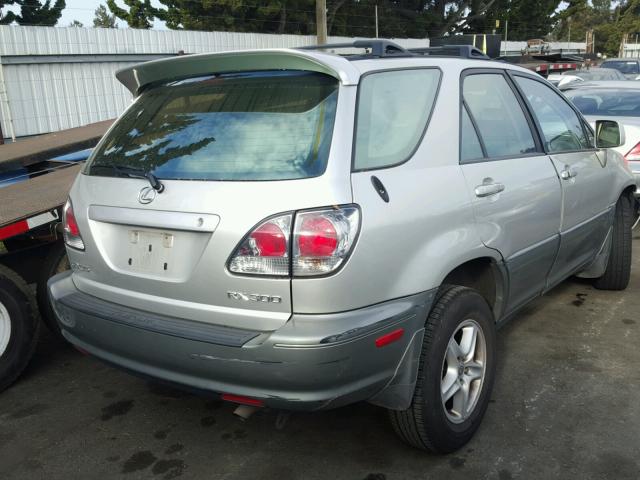 JTJHF10U330311742 - 2003 LEXUS RX 300 SILVER photo 4