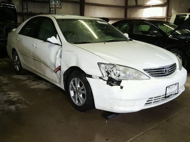 4T1BE32K96U707461 - 2006 TOYOTA CAMRY LE WHITE photo 1