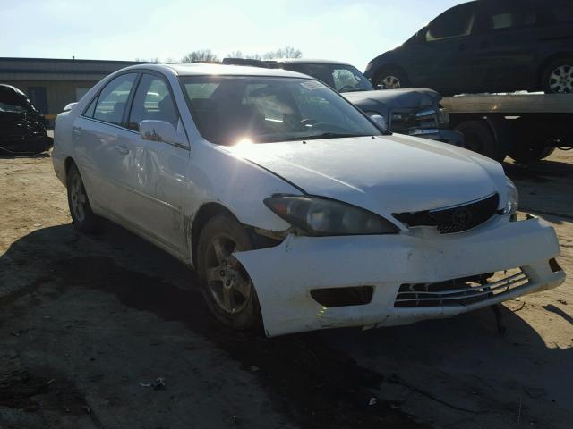 4T1BE32K96U671805 - 2006 TOYOTA CAMRY LE WHITE photo 1