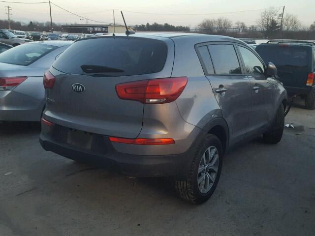 KNDPB3AC2F7712044 - 2015 KIA SPORTAGE L GRAY photo 4