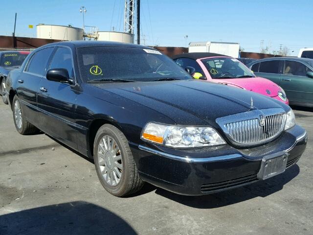 1LNHM81W84Y686803 - 2004 LINCOLN TOWN CAR E BLACK photo 1