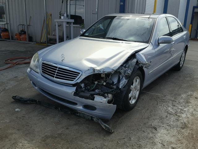 WDBNG75J5YA038310 - 2000 MERCEDES-BENZ S 500 SILVER photo 2