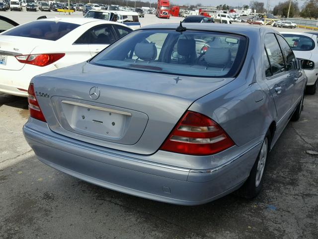 WDBNG75J5YA038310 - 2000 MERCEDES-BENZ S 500 SILVER photo 4