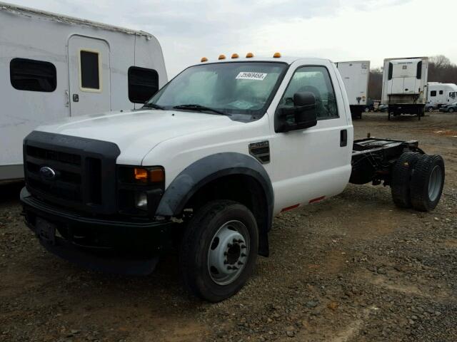 1FDAF46Y69EA12172 - 2009 FORD F450 SUPER WHITE photo 2