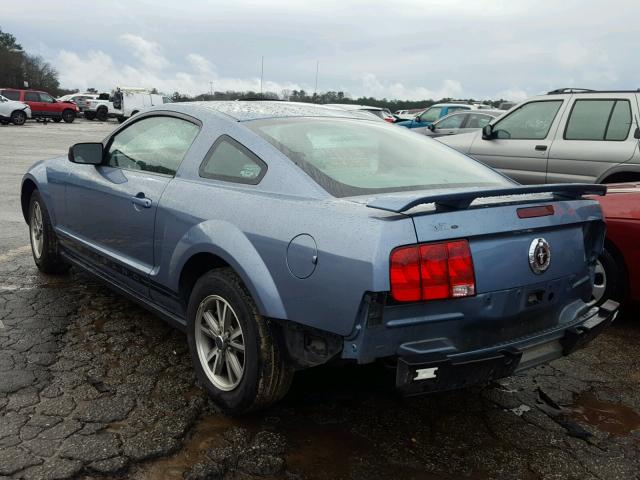 1ZVFT80N855160078 - 2005 FORD MUSTANG BLUE photo 3