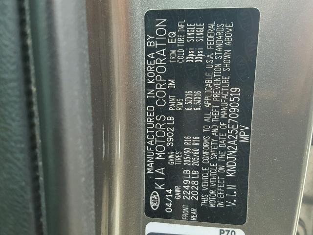 KNDJN2A25E7090519 - 2014 KIA SOUL GRAY photo 10