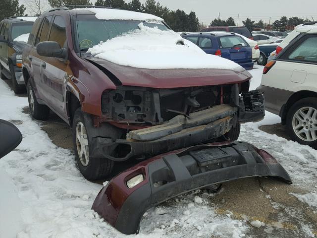 1GNDT13S852354573 - 2005 CHEVROLET TRAILBLAZE MAROON photo 1