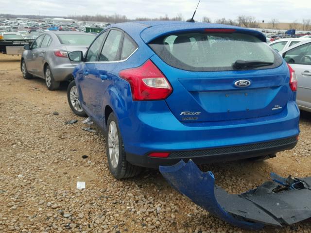 1FAHP3M28CL476808 - 2012 FORD FOCUS SEL BLUE photo 3