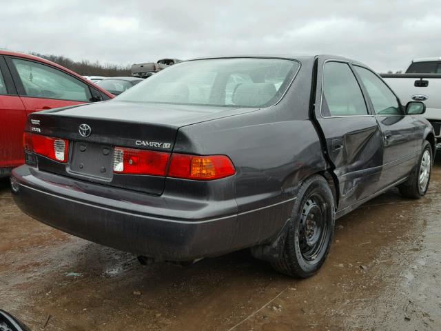 4T1BG22KX1U829095 - 2001 TOYOTA CAMRY CE GRAY photo 4