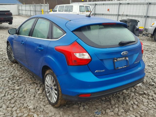 1FAHP3N20CL128046 - 2012 FORD FOCUS TITA BLUE photo 3