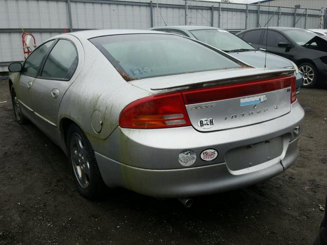 2B3HD56G32H260966 - 2002 DODGE INTREPID E SILVER photo 3