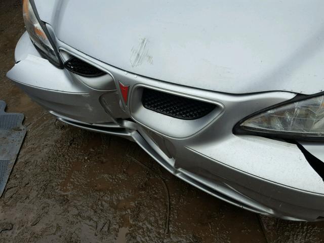 1G2NE52F34C228394 - 2004 PONTIAC GRAND AM S 银色 照片 9