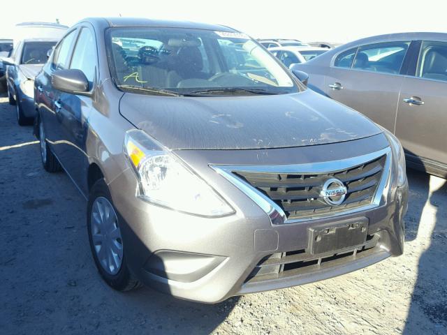 3N1CN7AP0GL841562 - 2016 NISSAN VERSA S BLACK photo 1