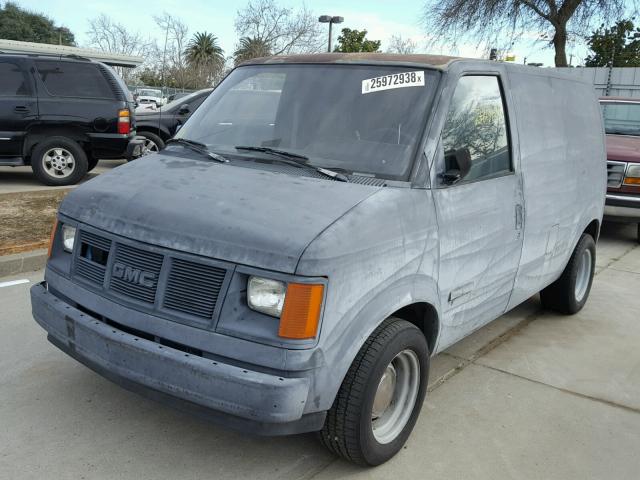 1GTCM15Z3KB522692 - 1989 GMC SAFARI GRAY photo 2