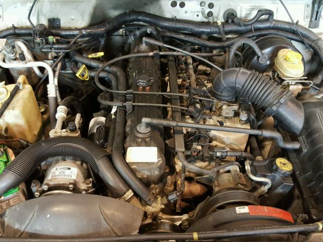 1J4FF58SXYL168728 - 2000 JEEP CHEROKEE C SILVER photo 7