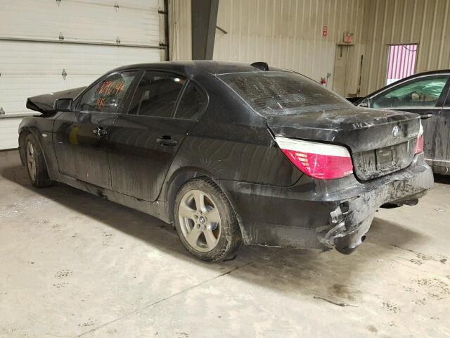 WBANV93598C130210 - 2008 BMW 535 XI შავი ფოტო 3
