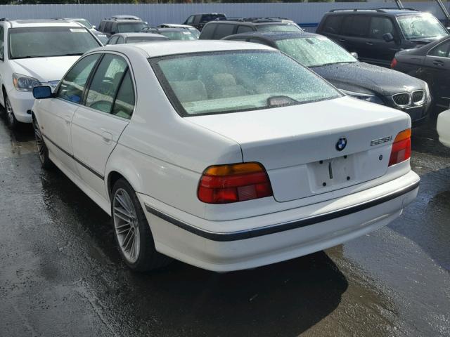 WBADD6324WBW43208 - 1998 BMW 528 I AUTO WHITE photo 3