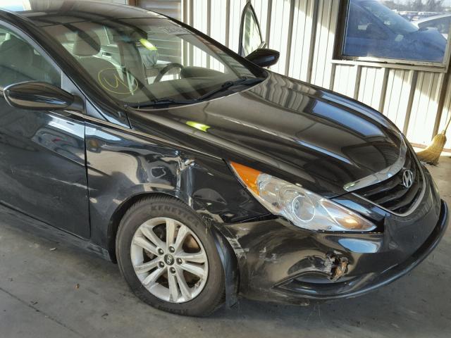 5NPEB4AC6DH675974 - 2013 HYUNDAI SONATA GLS BLACK photo 9