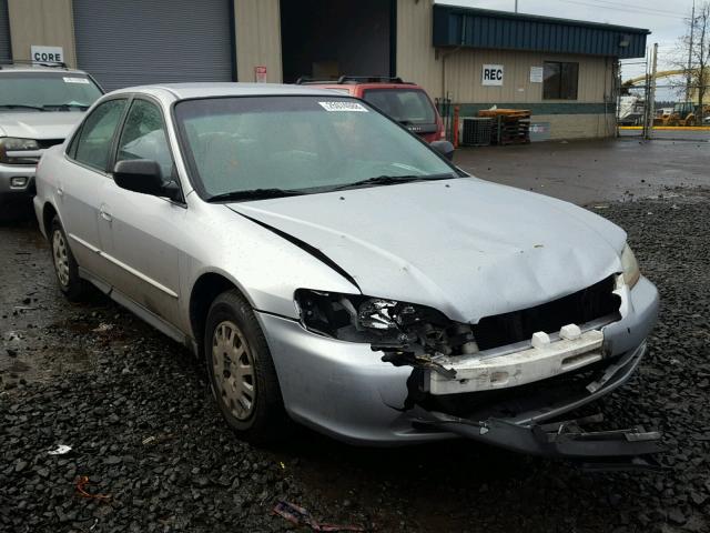 1HGCF86662A078982 - 2002 HONDA ACCORD VAL SILVER photo 1