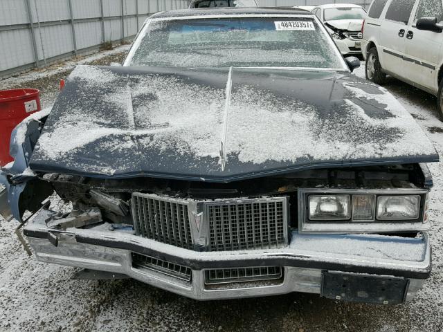 1G2AN69N5BX103002 - 1981 PONTIAC BONNEVILLE BLUE photo 9