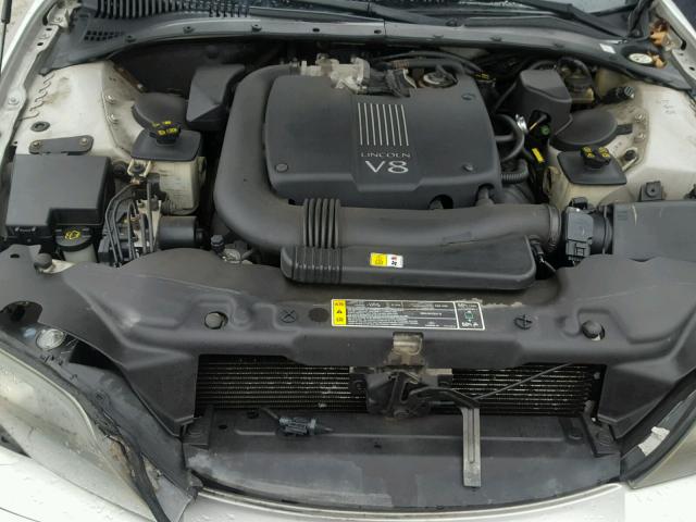 1LNHM87A12Y708794 - 2002 LINCOLN LS 银色 照片 7