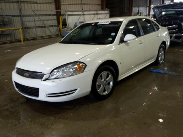 2G1WT57K991228255 - 2009 CHEVROLET IMPALA 1LT WHITE photo 2