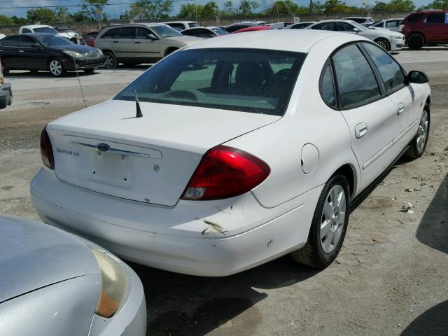 1FAFP5220YA203743 - 2000 FORD TAURUS LX WHITE photo 4