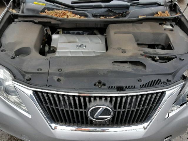 2T2BK1BA7AC025561 - 2010 LEXUS RX 350 SILVER photo 7