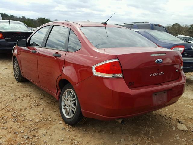 1FAHP35N99W220791 - 2009 FORD FOCUS SE RED photo 3