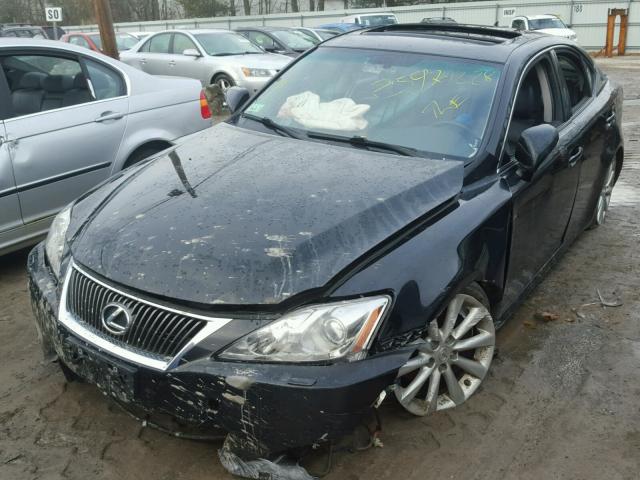 JTHCF5C29A2033900 - 2010 LEXUS IS 250 BLACK photo 2