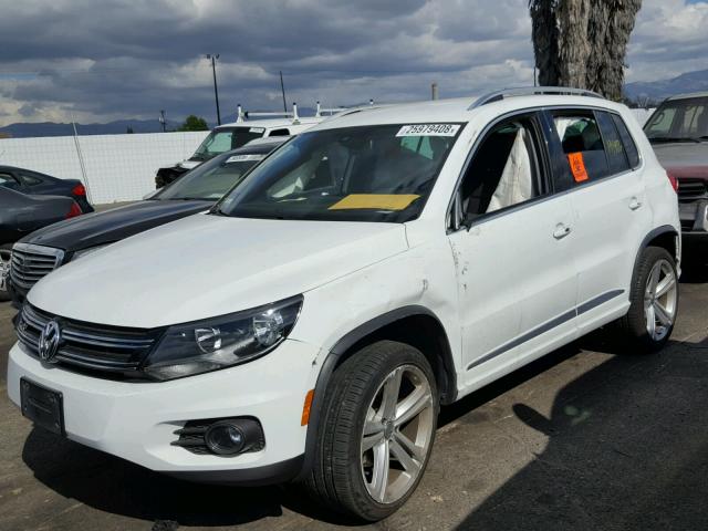 WVGAV7AX2GW006959 - 2016 VOLKSWAGEN TIGUAN S WHITE photo 2