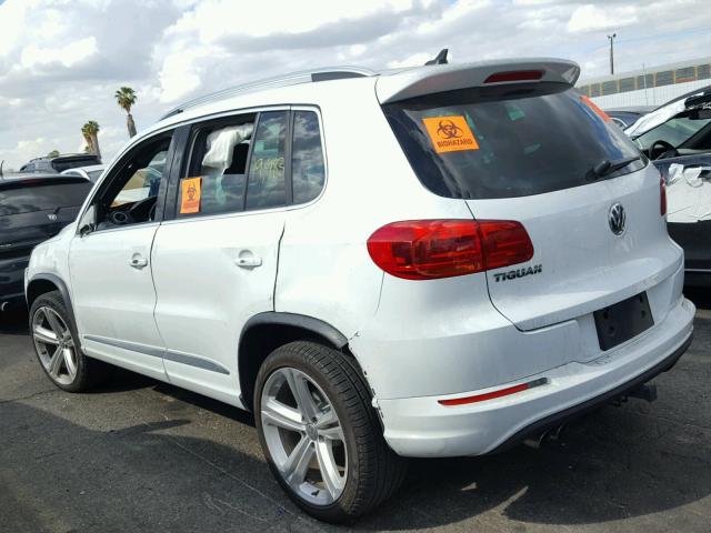 WVGAV7AX2GW006959 - 2016 VOLKSWAGEN TIGUAN S WHITE photo 3