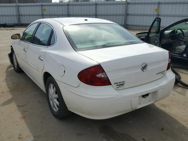 2G4WD532651242095 - 2005 BUICK LACROSSE C WHITE photo 3