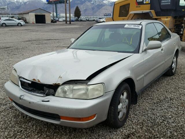 JH4UA2657TC018347 - 1996 ACURA 2.5TL SILVER photo 2