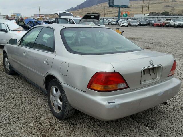 JH4UA2657TC018347 - 1996 ACURA 2.5TL SILVER photo 3