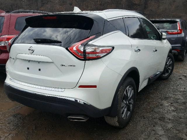 5N1AZ2MH5HN102121 - 2017 NISSAN MURANO S WHITE photo 4