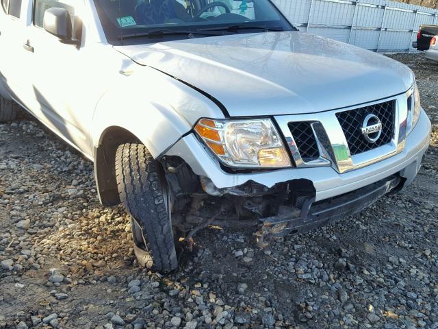 1N6AD0EVXCC475782 - 2012 NISSAN FRONTIER S SILVER photo 9