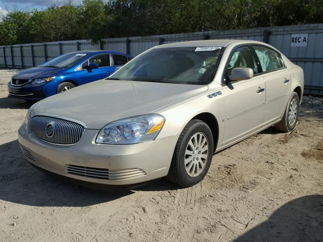 1G4HP57267U156206 - 2007 BUICK LUCERNE CX BEIGE photo 2