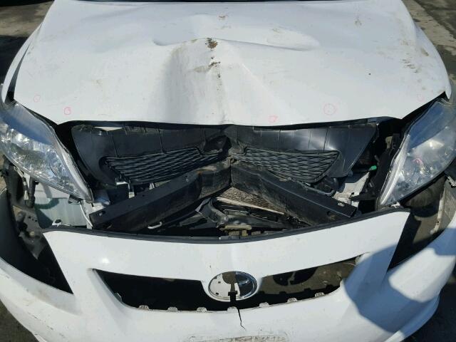 2T1BU4EE4AC343670 - 2010 TOYOTA COROLLA BA WHITE photo 7